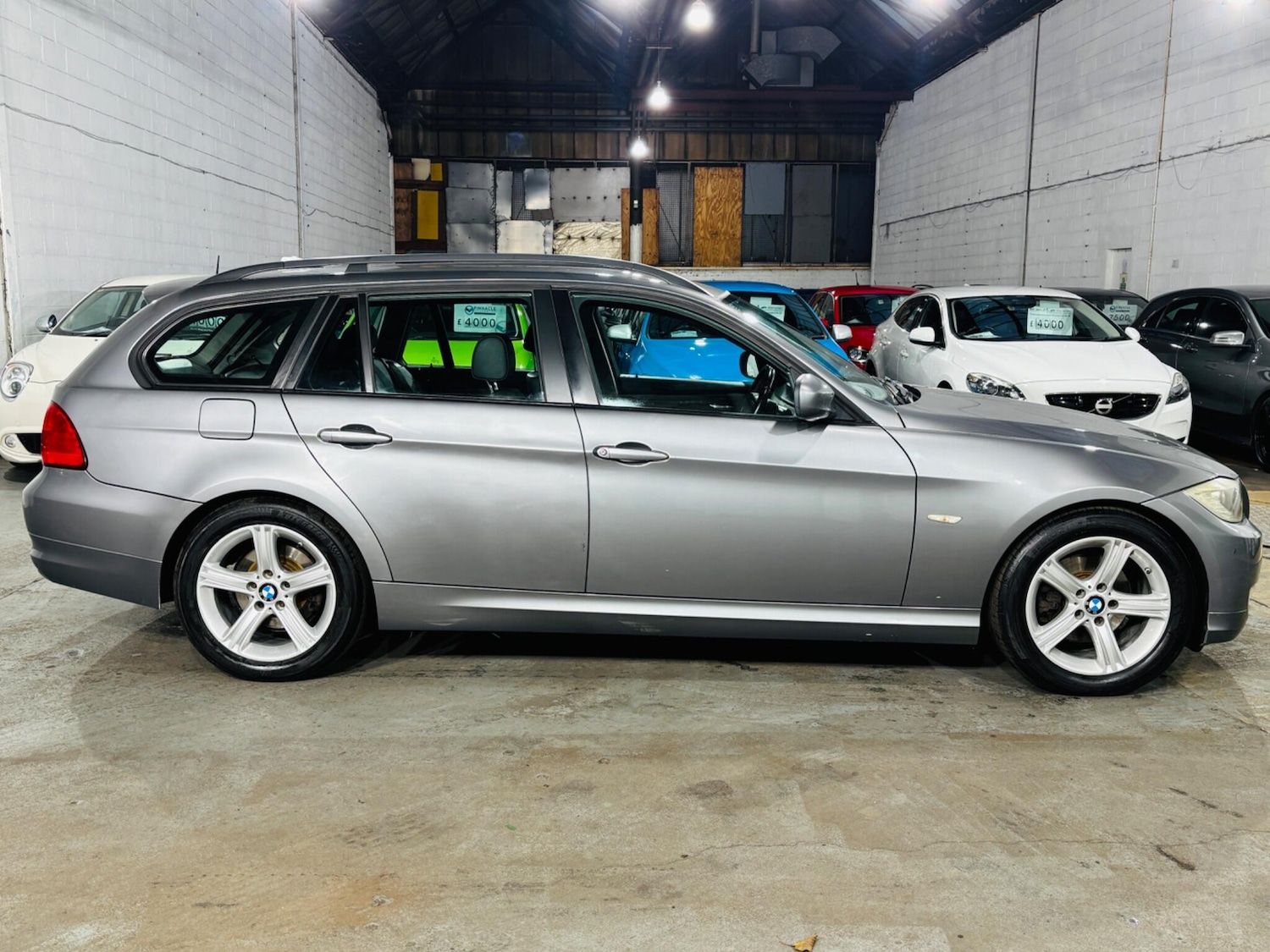 Used BMW 3 Series 2009 for sale - 76926442: Photo 8