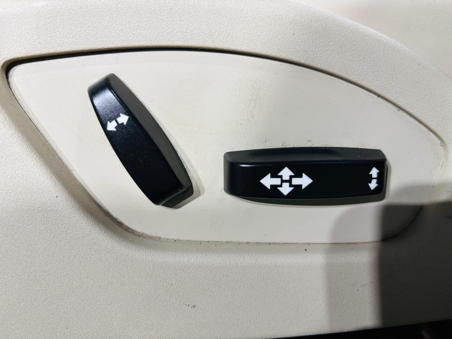 Used Volvo S60 2010 for sale - 76997026: Photo 19