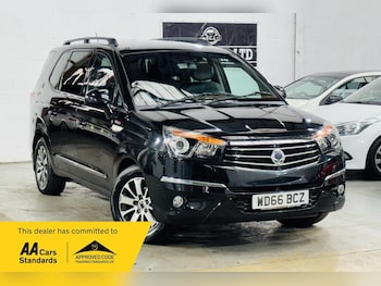 Used Ssangyong Turismo 2017 for sale - 78301307: Photo