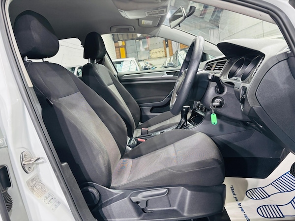 Used Volkswagen Golf 2014 for sale - 76240052: Photo 13
