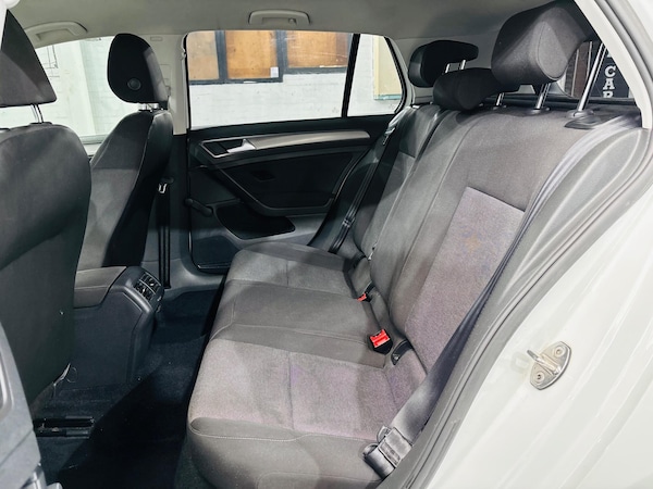 Used Volkswagen Golf 2014 for sale - 76240052: Photo 16