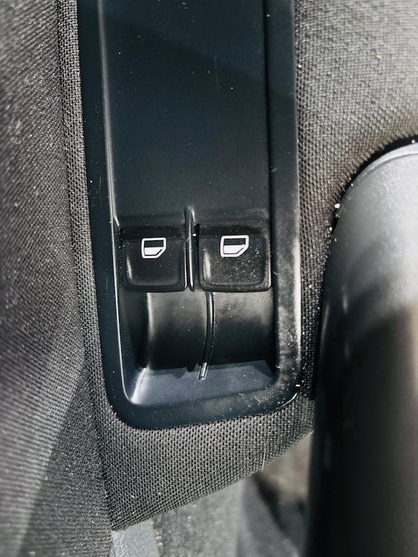 Used Volkswagen Golf 2014 for sale - 76240052: Photo 17
