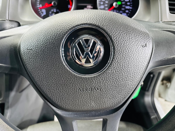 Used Volkswagen Golf 2014 for sale - 76240052: Photo 20