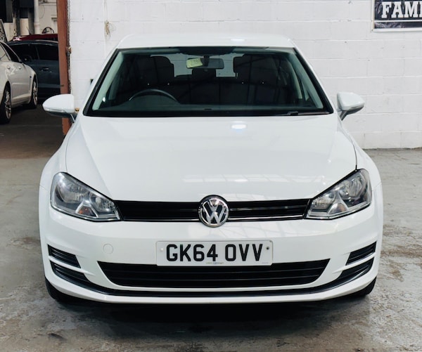 Used Volkswagen Golf 2014 for sale - 76240052: Photo 2