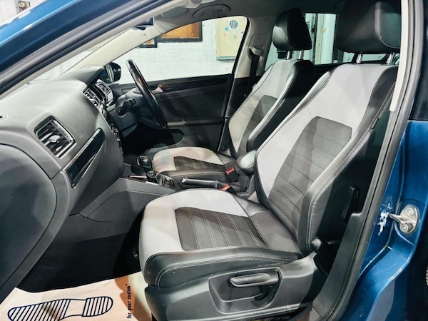 Used Volkswagen Jetta 2015 for sale - 75153693: Photo 13