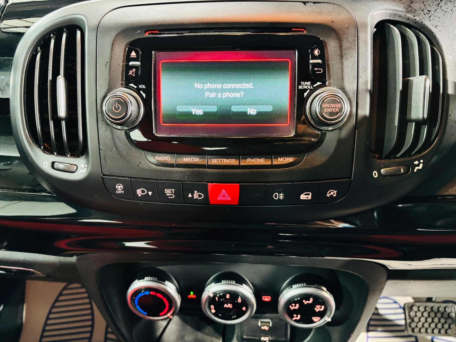 Used Fiat 500L 2014 for sale - 77794385: Photo 24