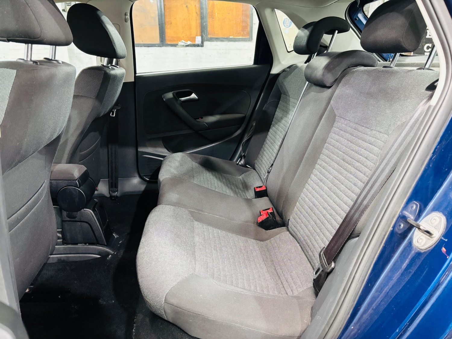 Used Volkswagen Polo 2011 for sale - 76270101: Photo 16