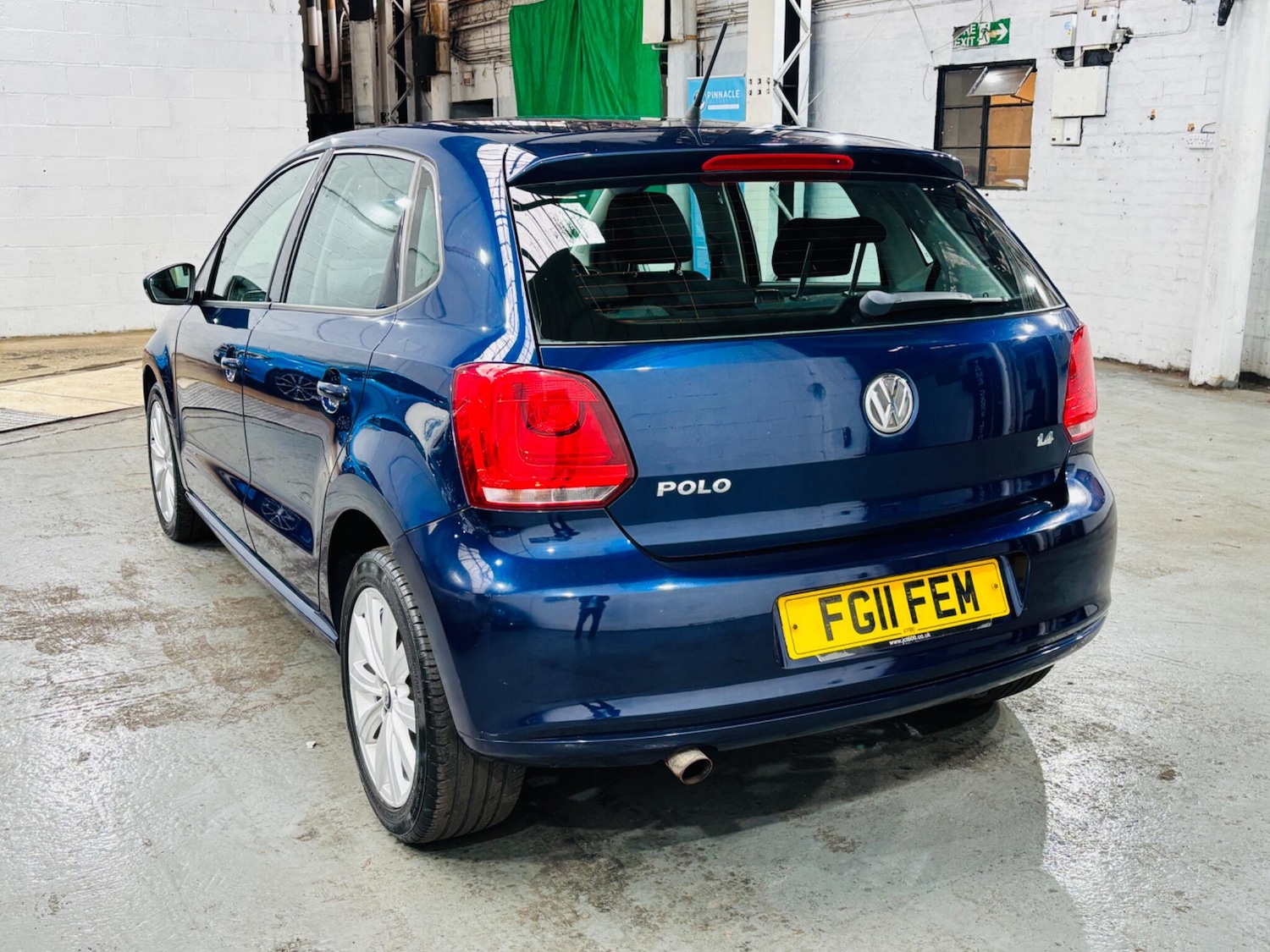 Used Volkswagen Polo 2011 for sale - 76270101: Photo 7