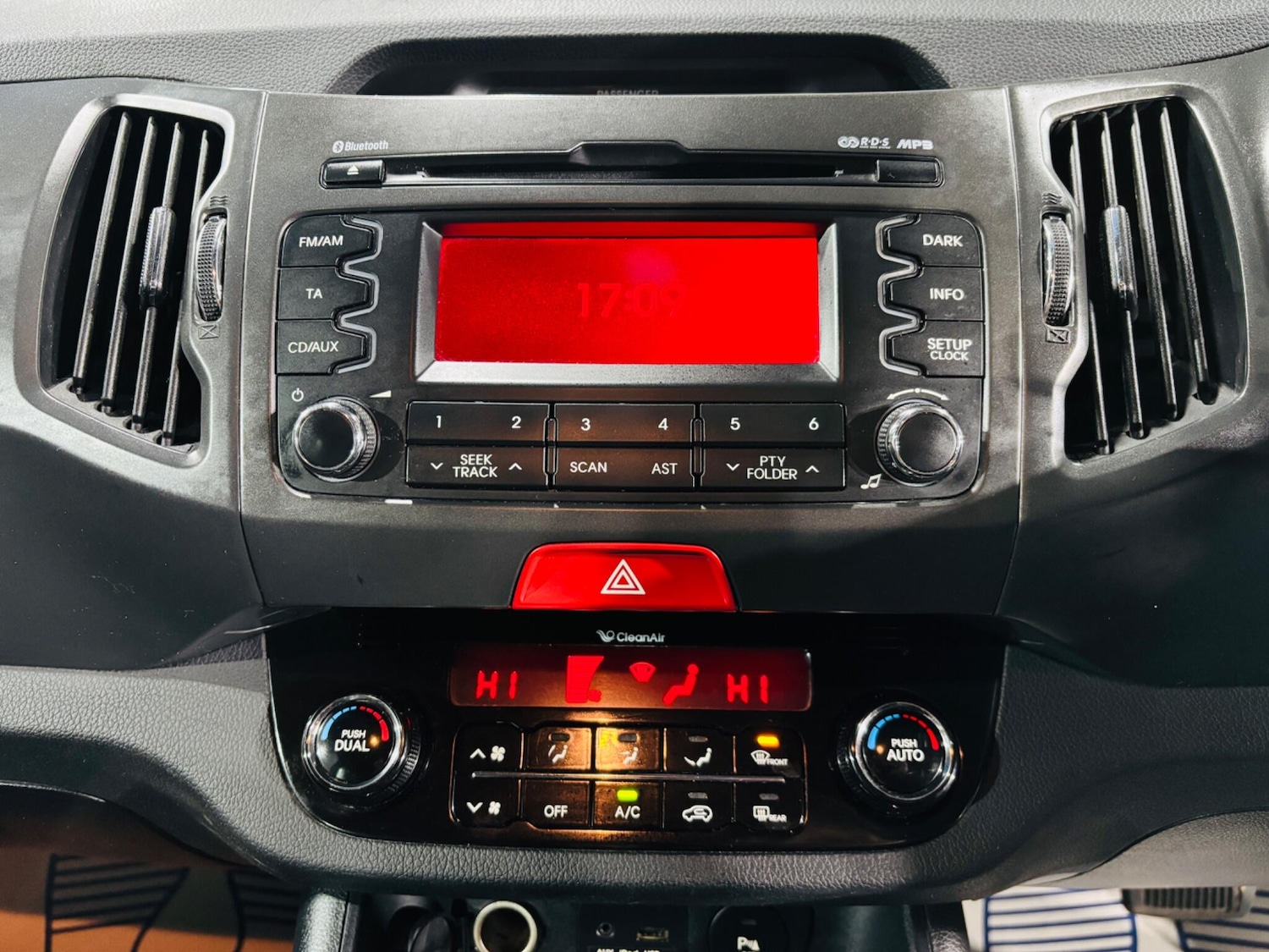 Used Kia Sportage 2010 for sale - 77440608: Photo 22