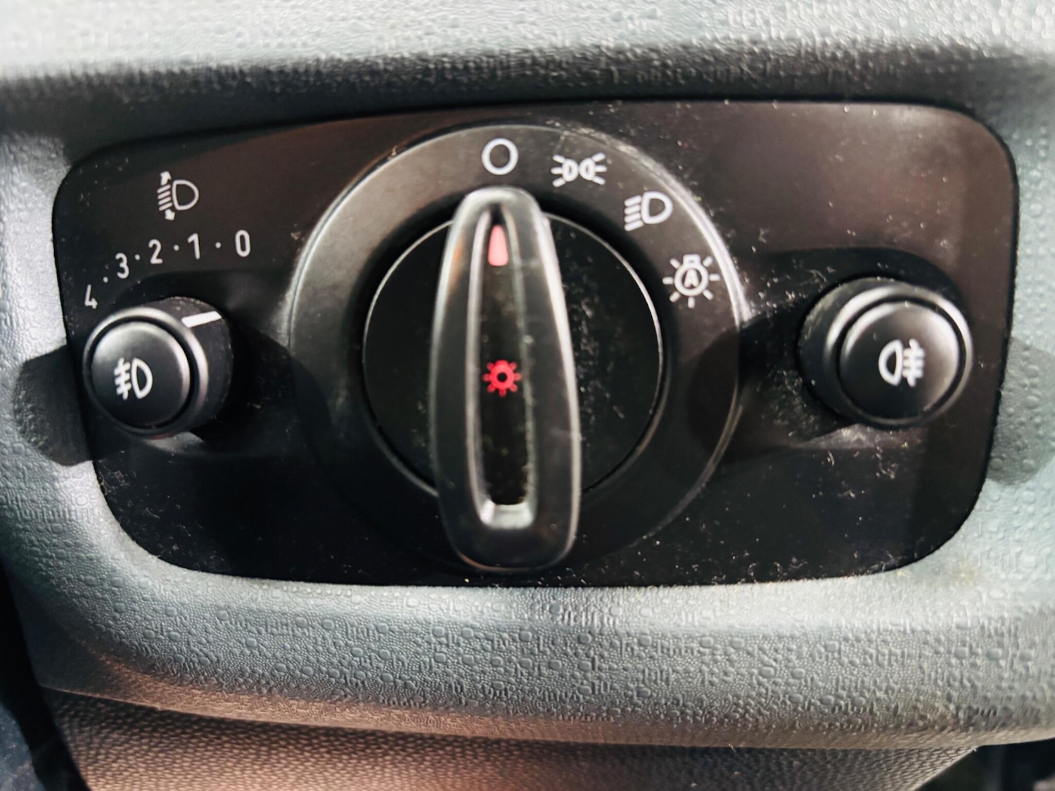 Used Ford Fiesta 2010 for sale - 76989823: Photo 20