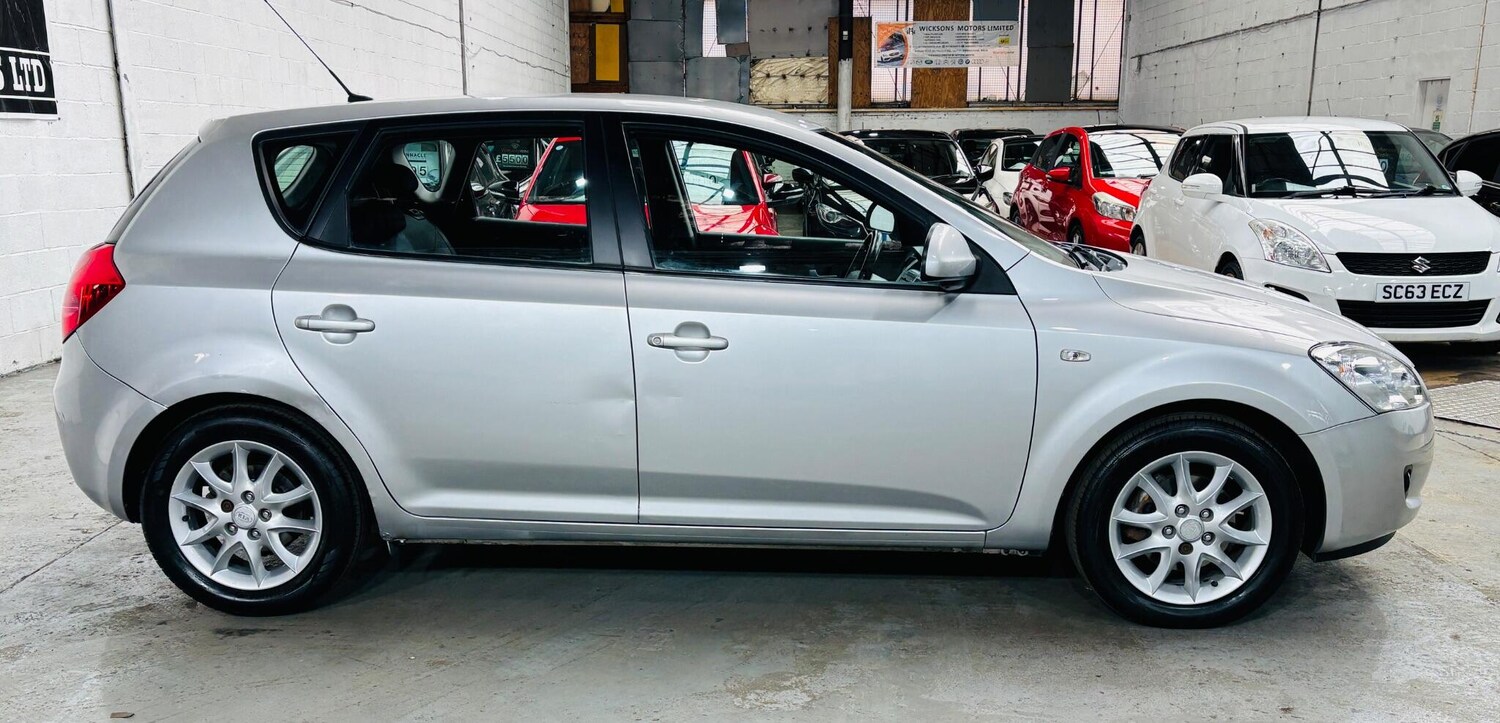 Used Kia Ceed for sale - 78214719: Photo 8