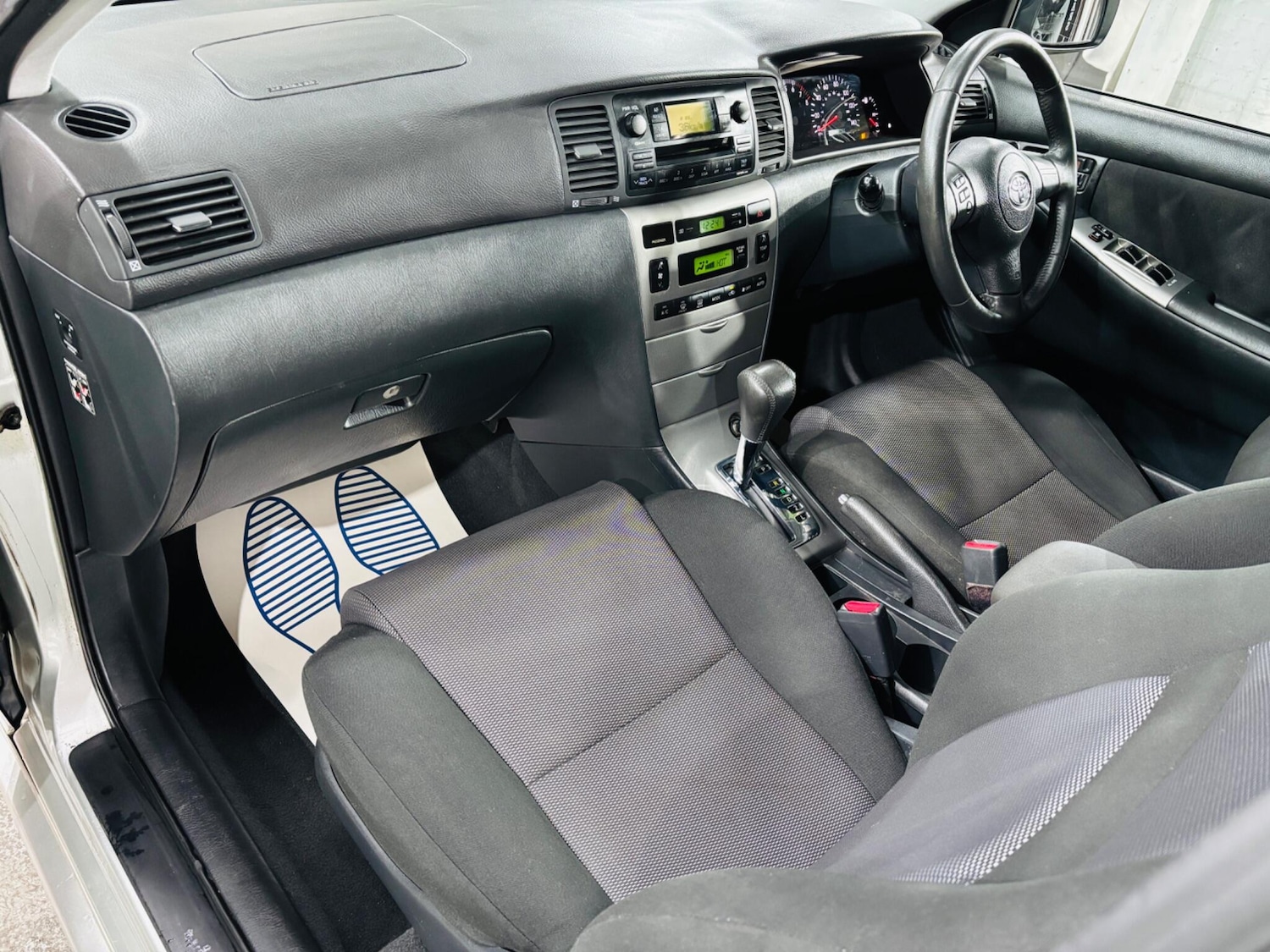 Used Toyota Corolla 2005 for sale - 76865290: Photo 14