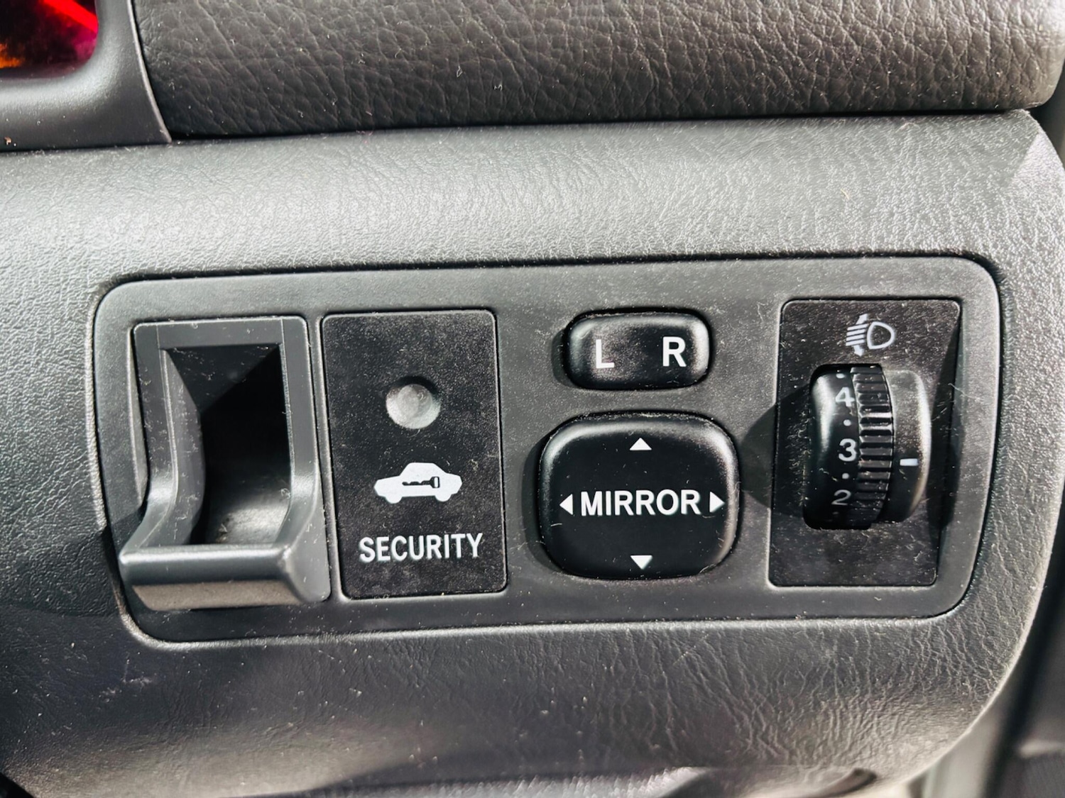 Used Toyota Corolla 2005 for sale - 76865290: Photo 18