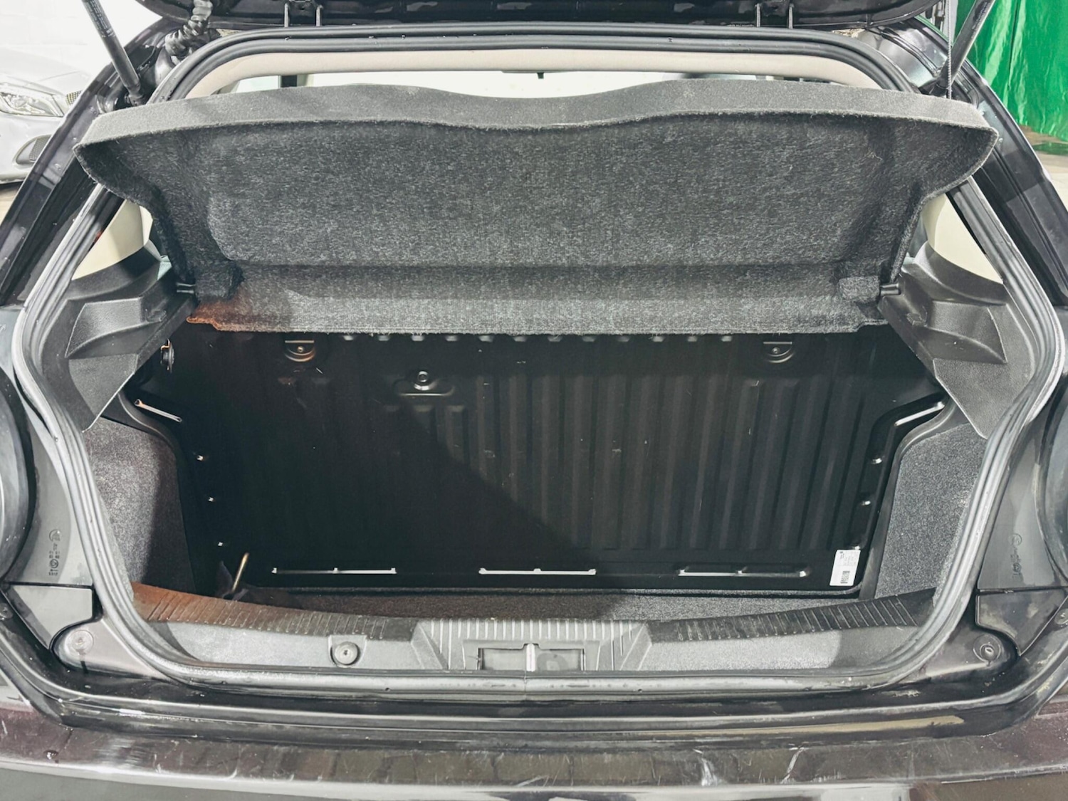 Used Alfa Romeo MiTo 2012 for sale - 76832749: Photo 28