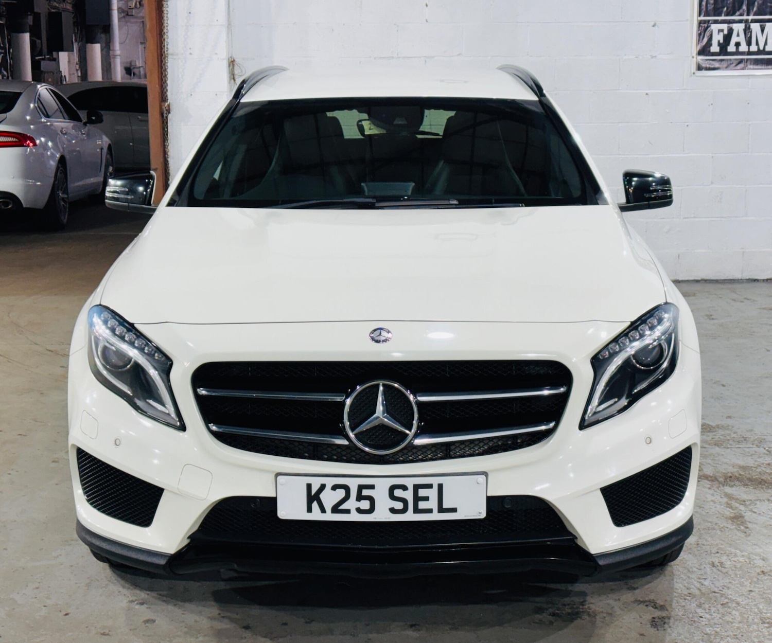 Used Mercedes-Benz GLA 2015 for sale - 77097927: Photo 2