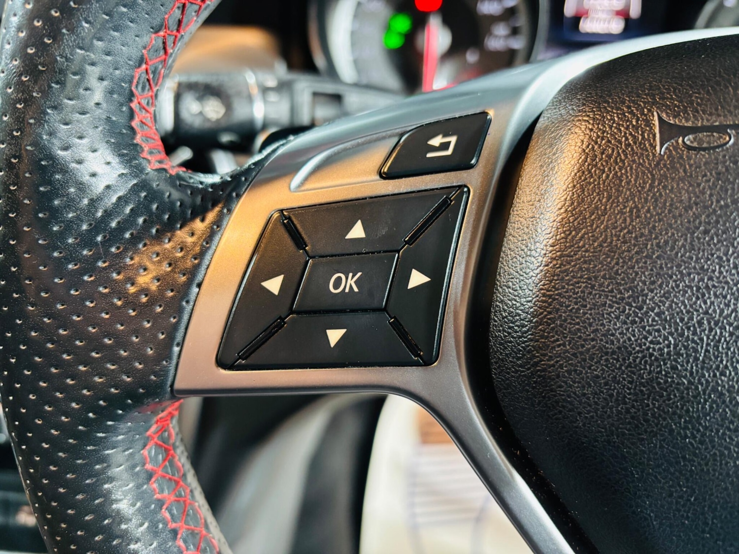 Used Mercedes-Benz GLA 2015 for sale - 77097927: Photo 21