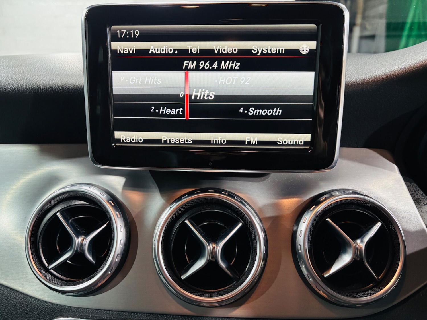 Used Mercedes-Benz GLA 2015 for sale - 77097927: Photo 24