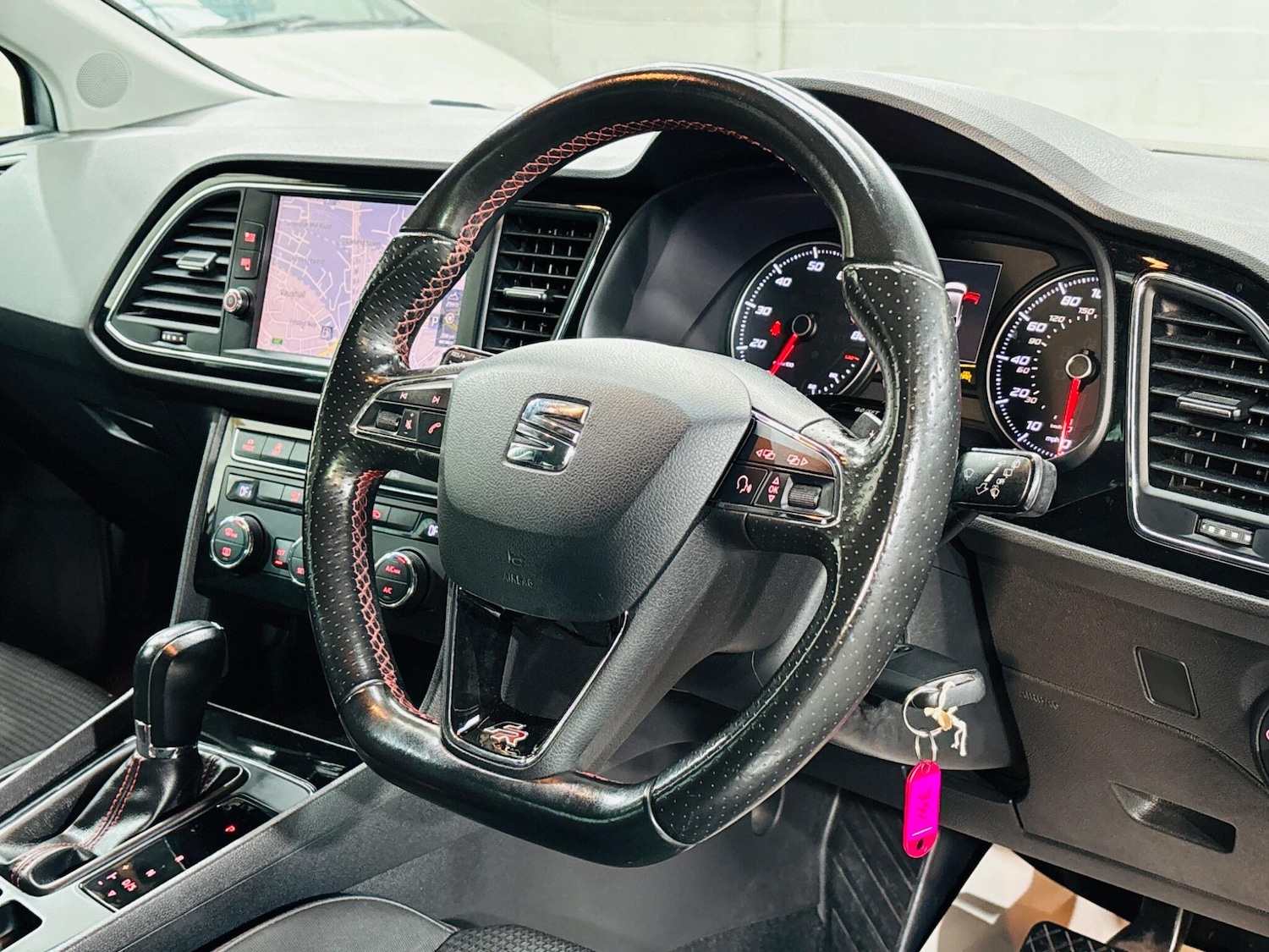 Used SEAT Leon 2017 for sale - 76348912: Photo 11