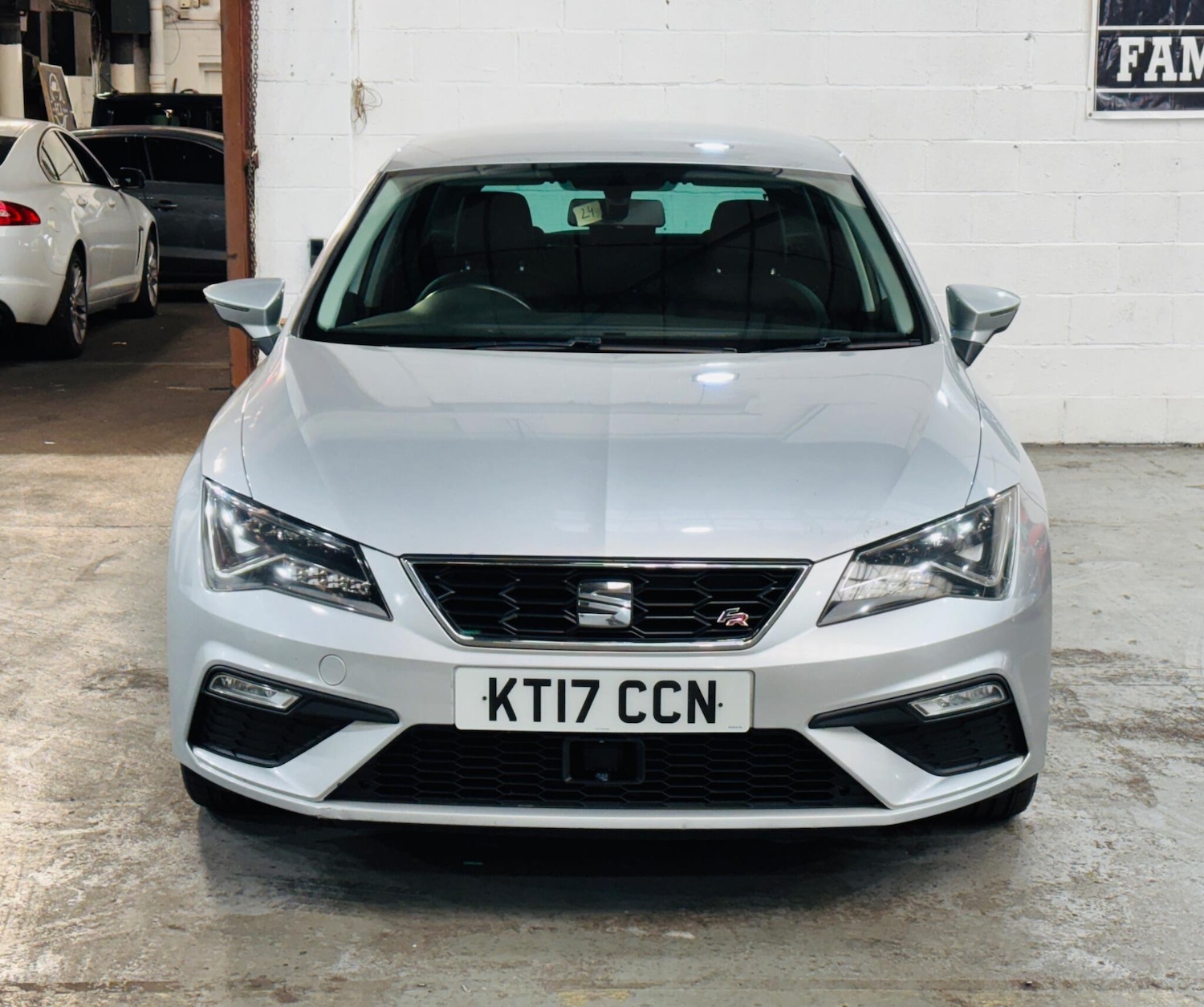 Used SEAT Leon 2017 for sale - 76348912: Photo 2