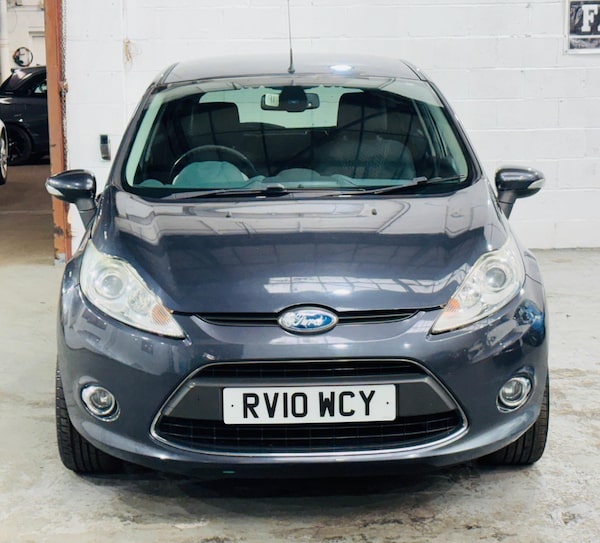 Used Ford Fiesta 2010 for sale - 76108514: Photo 2