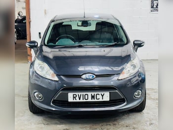 Used Ford Fiesta 2010 for sale - 76108514: Photo 2