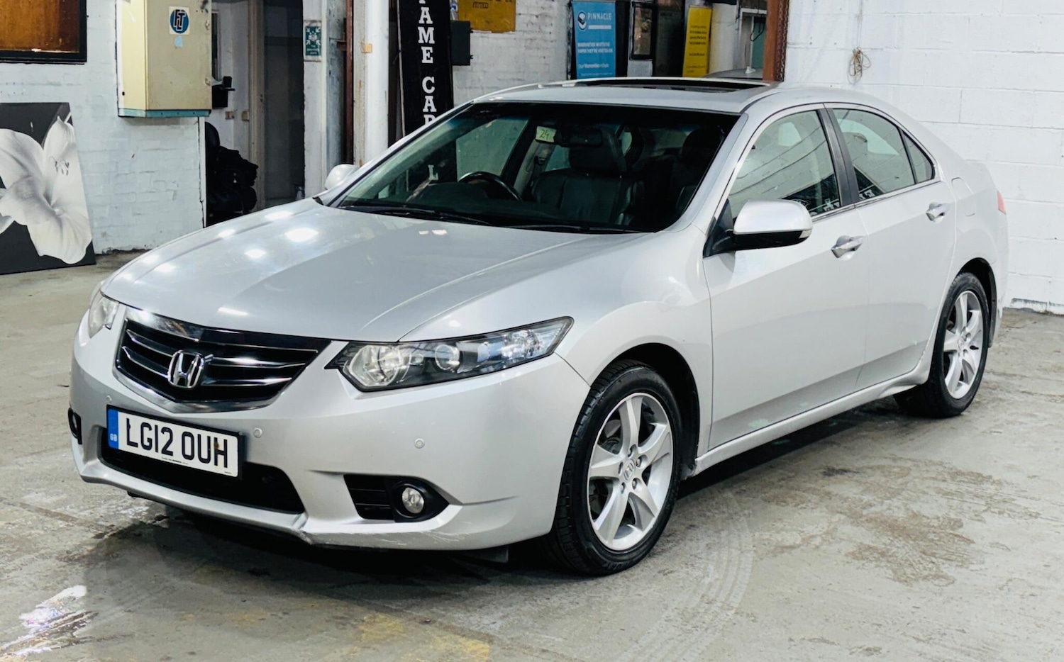 Used Honda Accord for sale - 77645975: Photo 4
