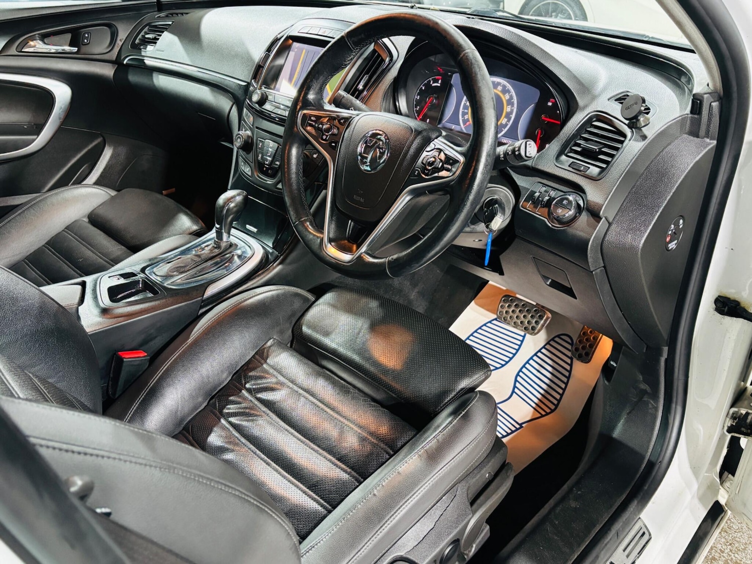 Used Vauxhall Insignia 2016 for sale - 76667043: Photo 10