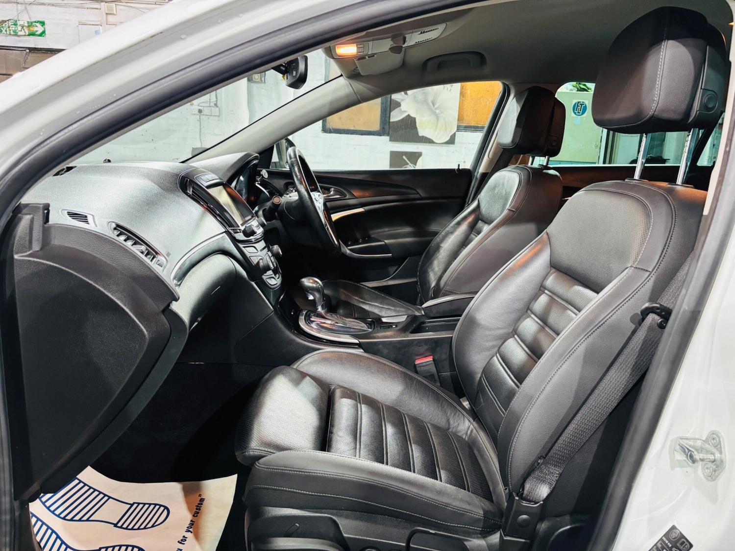 Used Vauxhall Insignia 2016 for sale - 76667043: Photo 15