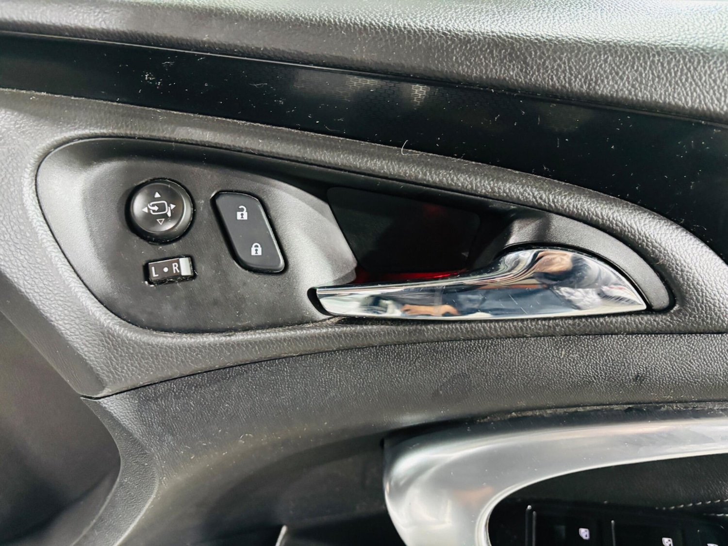 Used Vauxhall Insignia 2016 for sale - 76667043: Photo 18