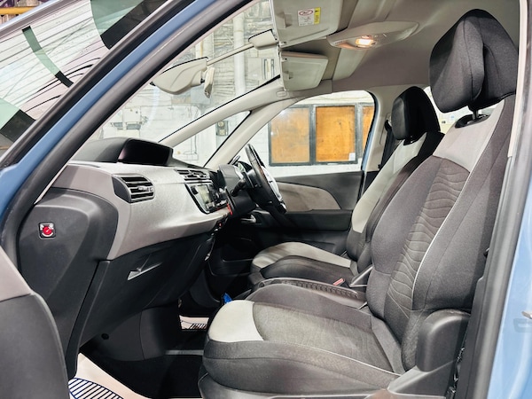 Used Citroen C4 Picasso 2015 for sale - 76215122: Photo 15