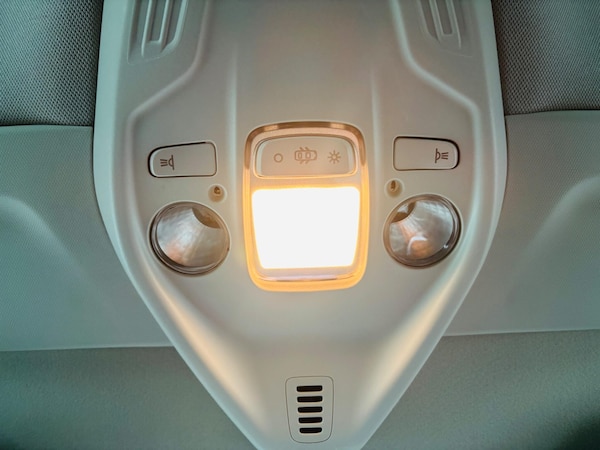 Used Citroen C4 Picasso 2015 for sale - 76215122: Photo 30