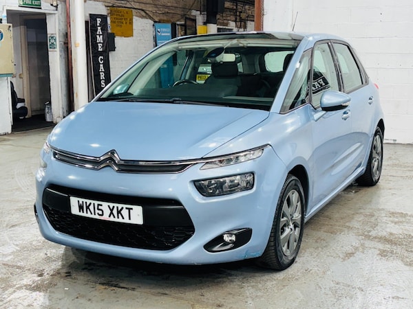 Used Citroen C4 Picasso 2015 for sale - 76215122: Photo 4