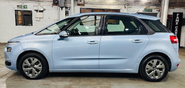 Used Citroen C4 Picasso 2015 for sale - 76215122: Photo 9