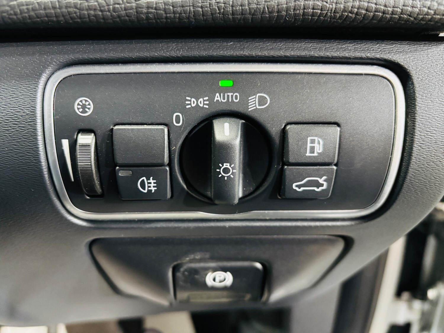 Used Volvo XC60 for sale - 77626278: Photo 19