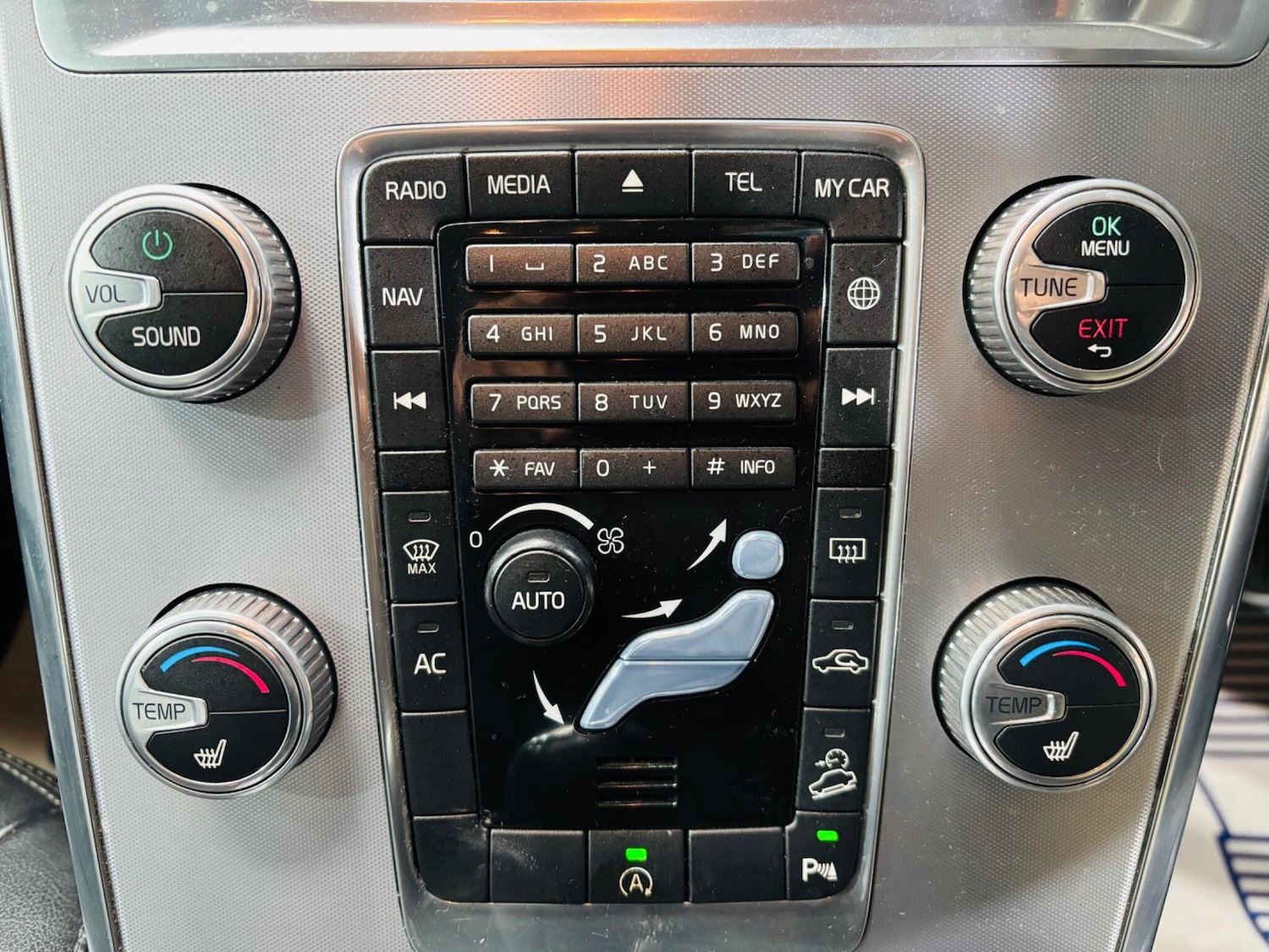 Used Volvo XC60 for sale - 77626278: Photo 26