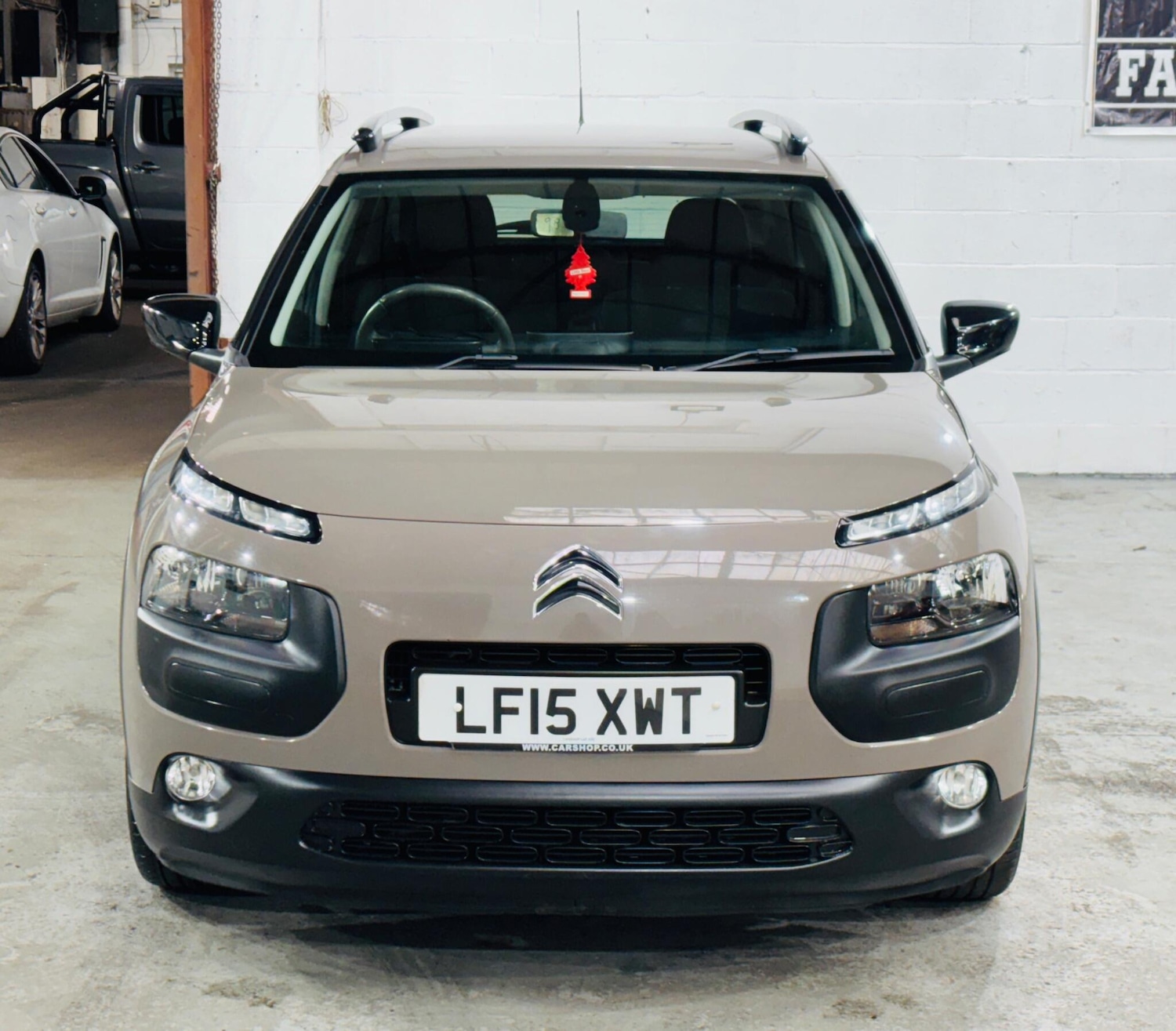 Used Citroen C4 Cactus 2015 for sale - 77400885: Photo 2
