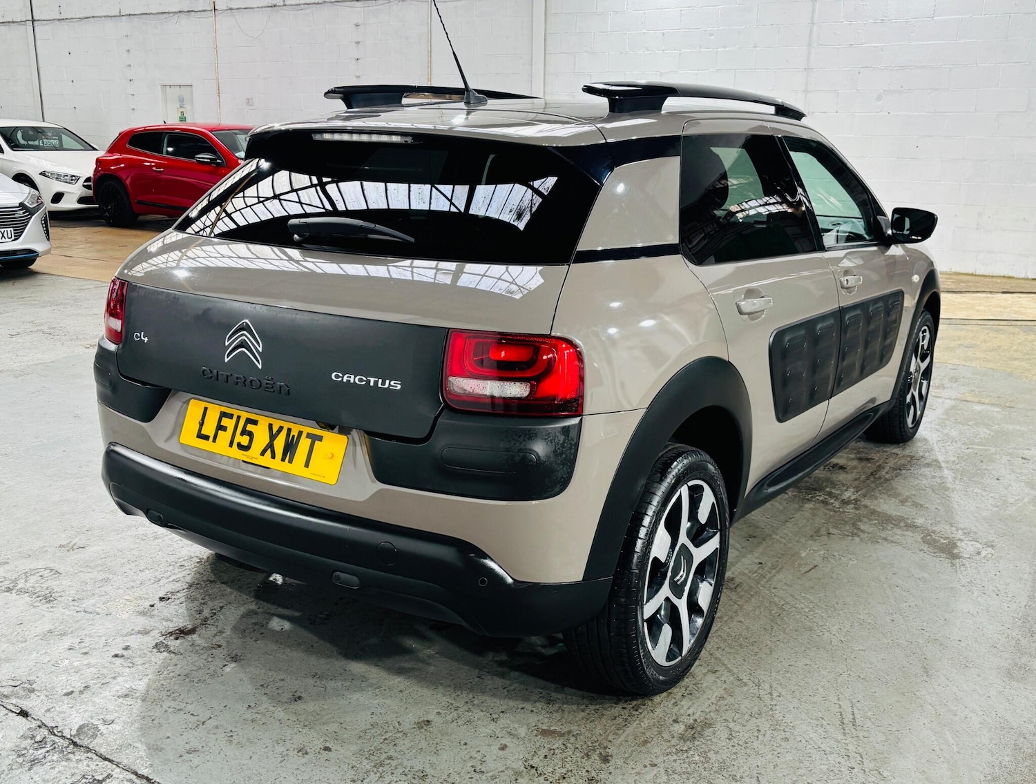 Used Citroen C4 Cactus 2015 for sale - 77400885: Photo 5