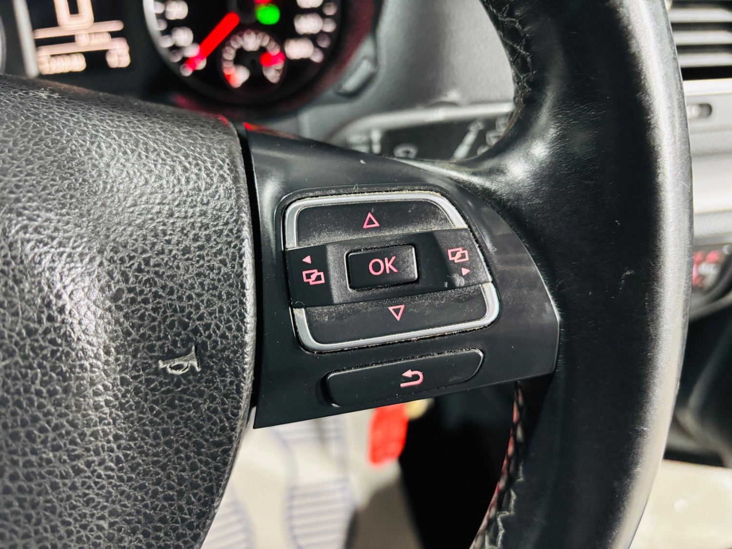 Used Volkswagen Sharan 2015 for sale - 76700698: Photo 21