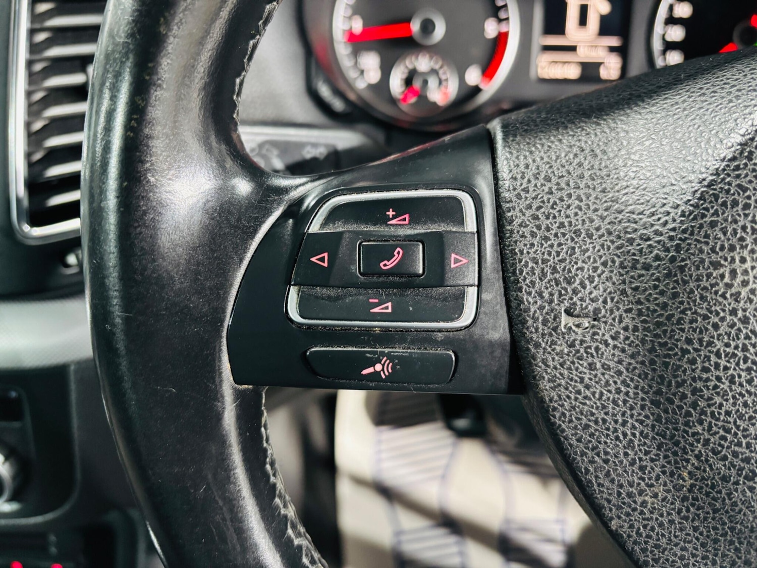 Used Volkswagen Sharan 2015 for sale - 76700698: Photo 22