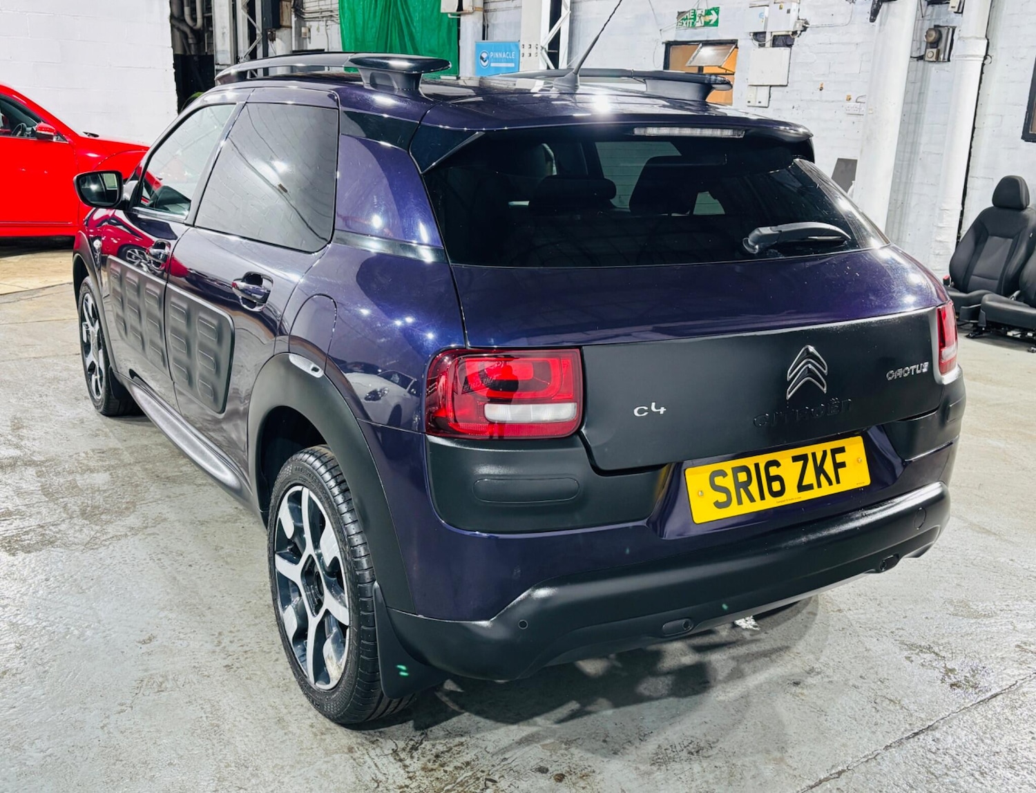 Used Citroen C4 Cactus for sale - 76752891: Photo 7