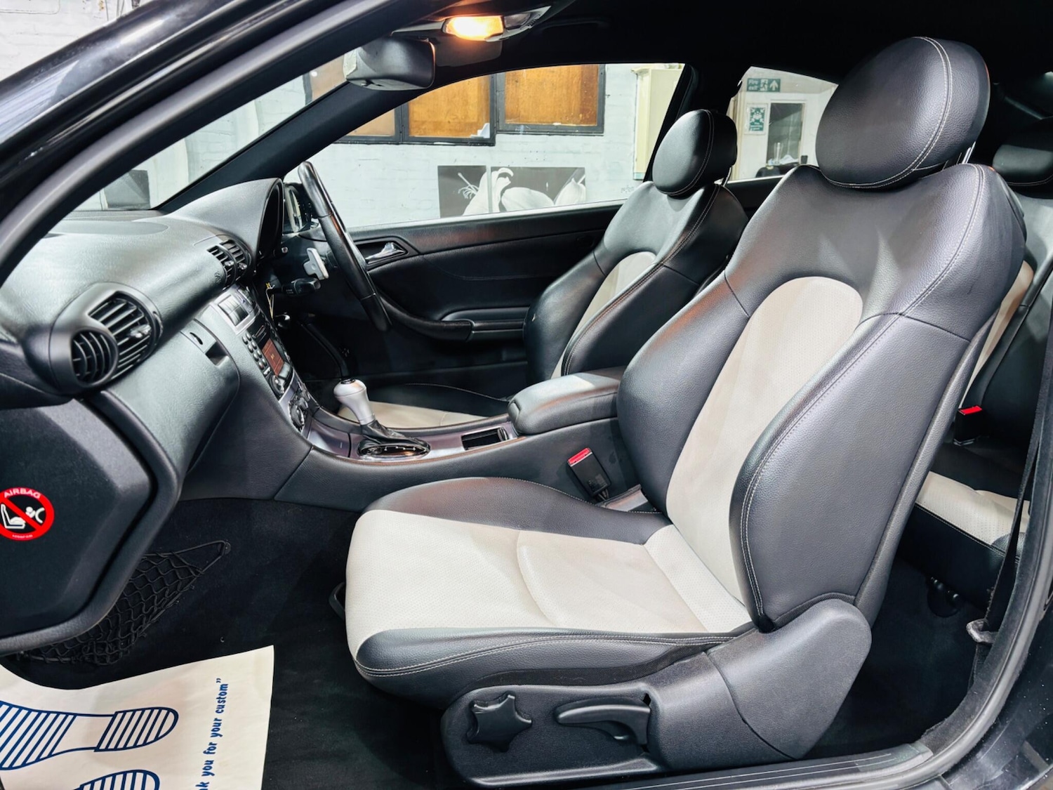 Used Mercedes-Benz CLC Class 2009 for sale - 77670537: Photo 15