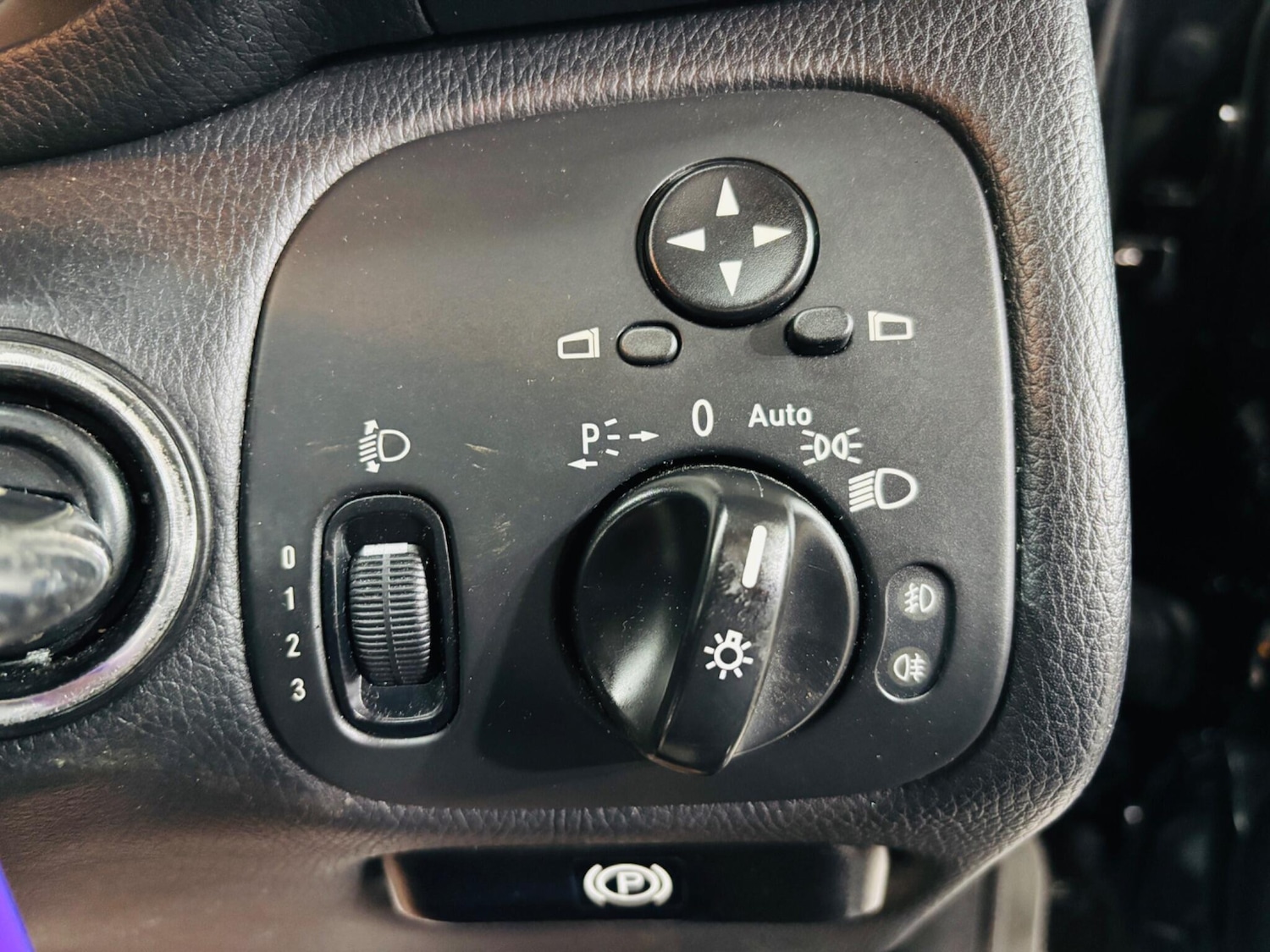 Used Mercedes-Benz CLC Class 2009 for sale - 77670537: Photo 17