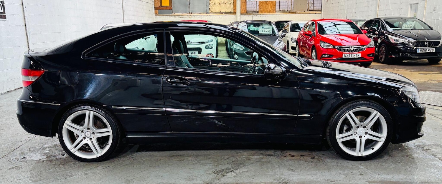 Used Mercedes-Benz CLC Class 2009 for sale - 77670537: Photo 8