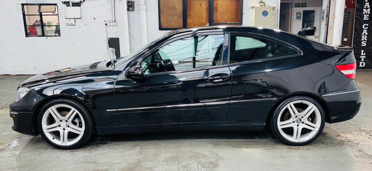 Used Mercedes-Benz CLC Class 2009 for sale - 77670537: Photo 9