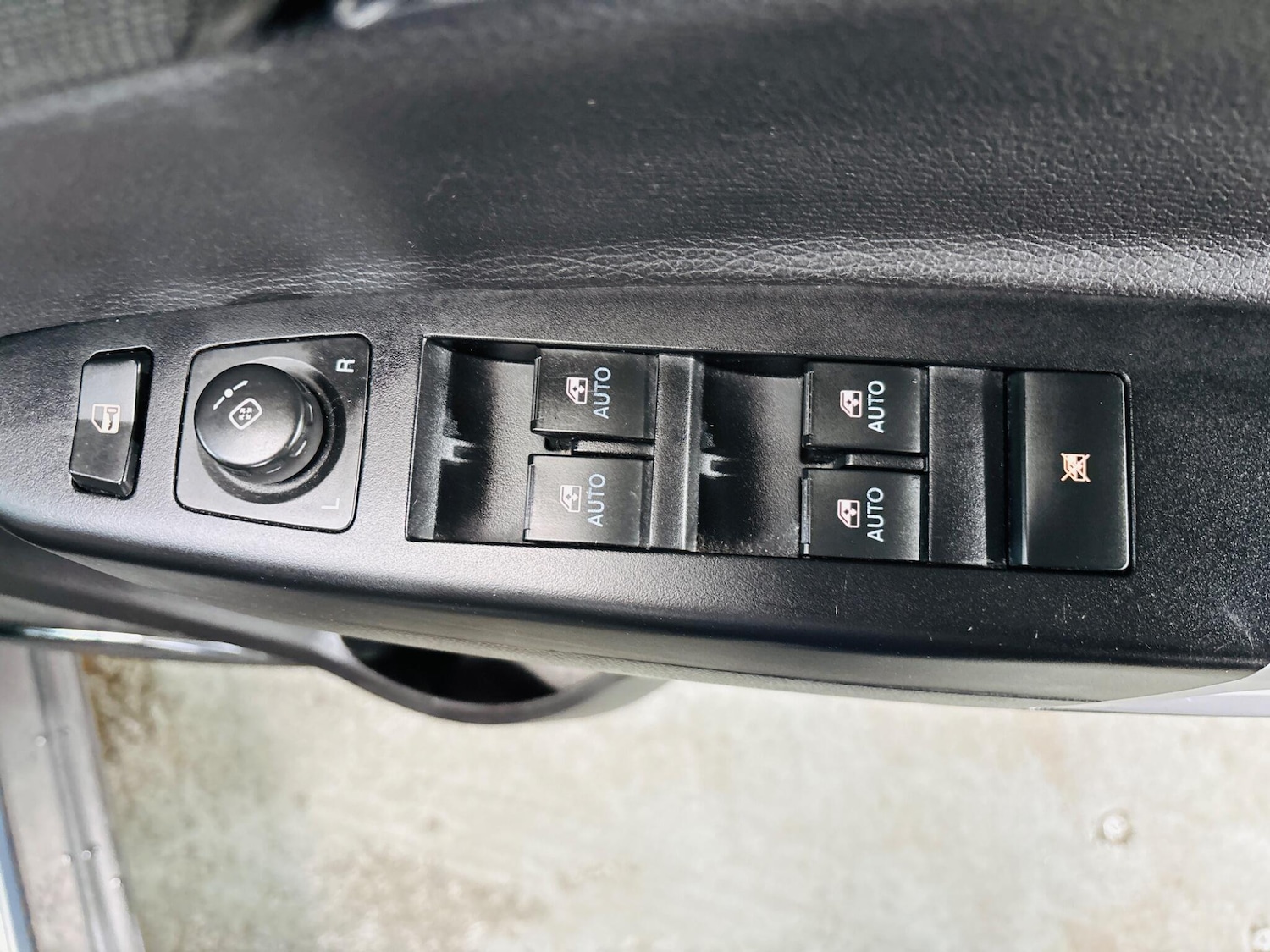 Used Vauxhall Antara 2013 for sale - 76361072: Photo 17