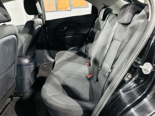 Used Kia Rio 2013 for sale - 76306585: Photo 16