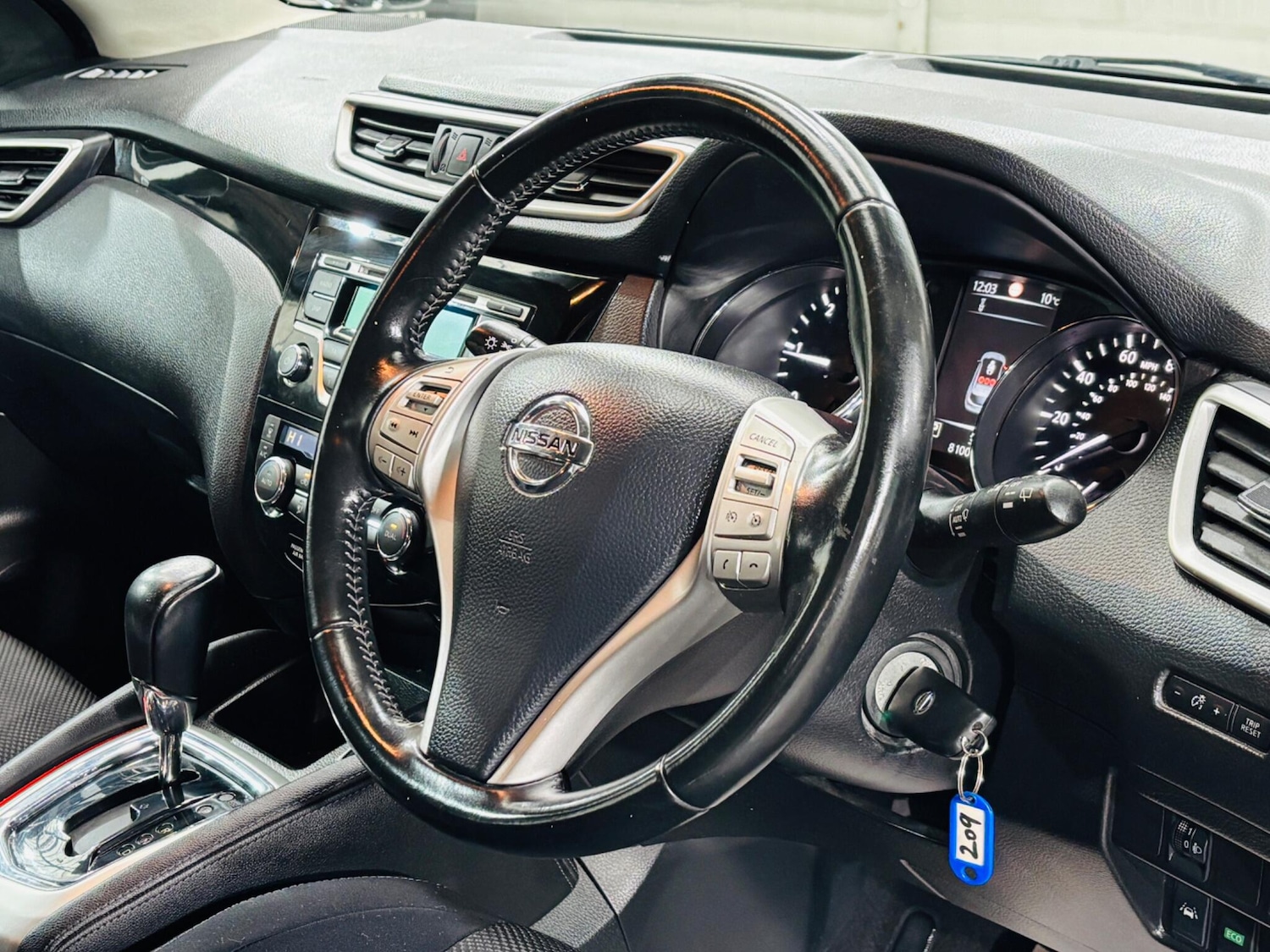 Used Nissan Qashqai for sale - 77525092: Photo 11