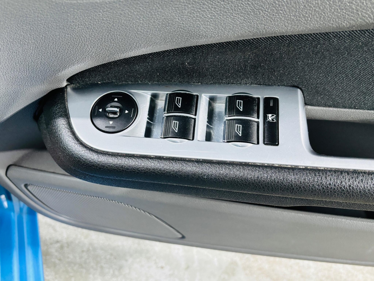 Used Ford Focus 2009 for sale - 76927059: Photo 26