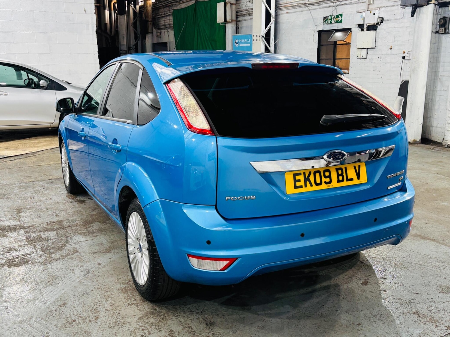 Used Ford Focus 2009 for sale - 76927059: Photo 7