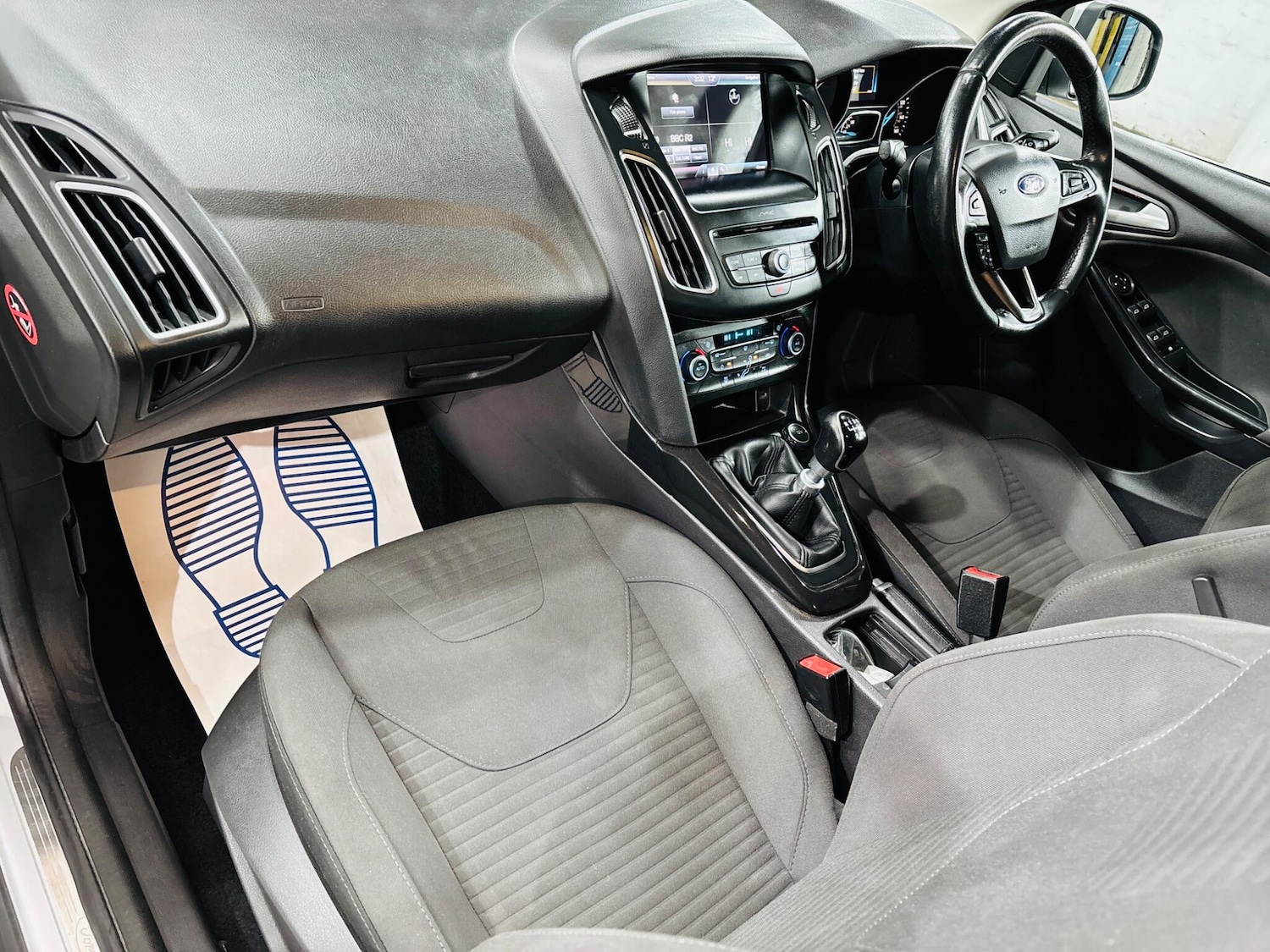 Used Ford Focus 2016 for sale - 76987910: Photo 14